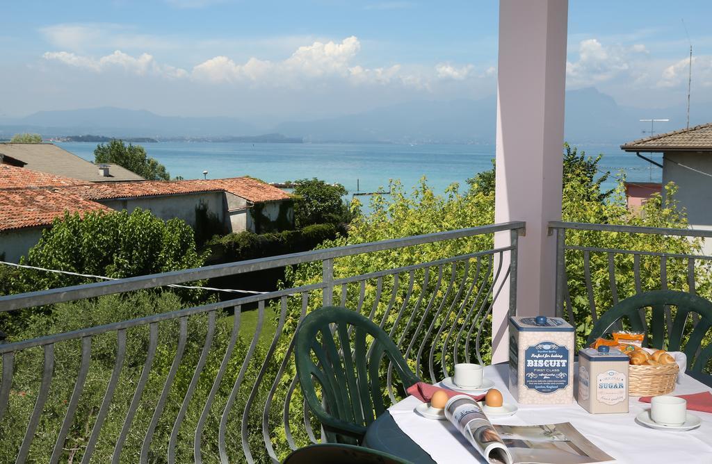 Nettuno Residence Hotel Peschiera del Garda Exterior photo