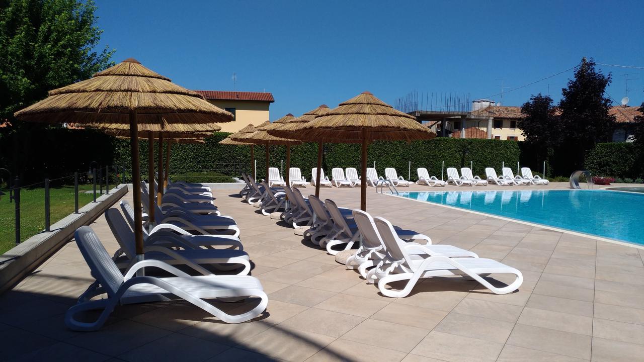 Nettuno Residence Hotel Peschiera del Garda Exterior photo